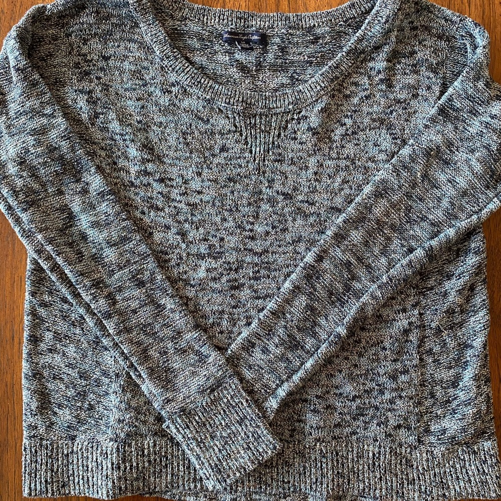 BLACK FRI $ DROP Sparkly blue cropped sweater!